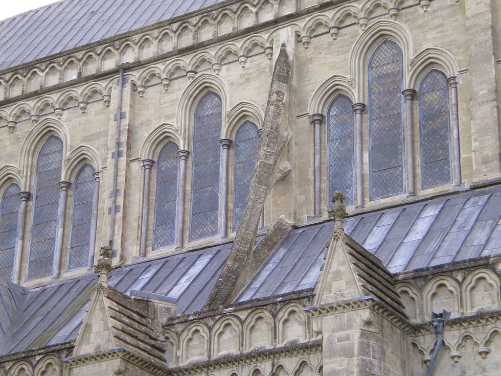 Flying buttresses on Salisbury Cathedral, Wiltshire, England, showing buttress pinnacle cathedral.