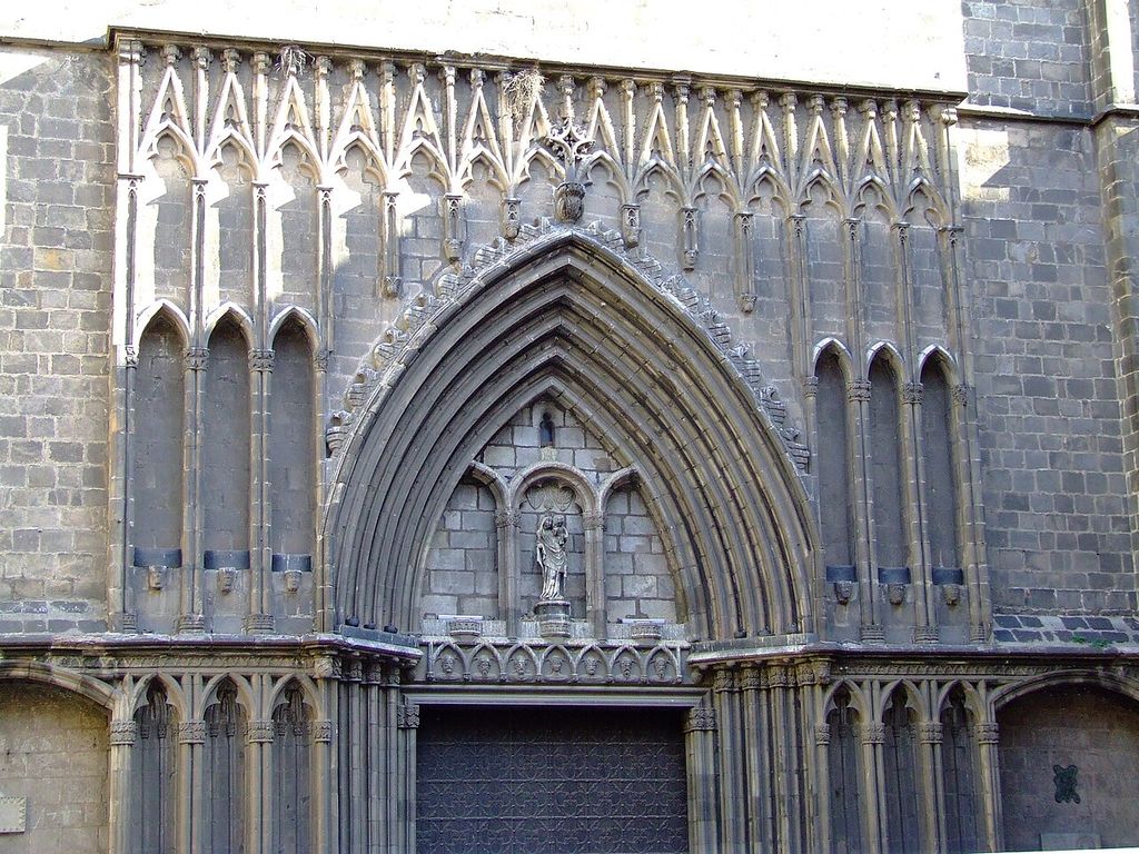 Santa Maria del Pi, Barcelona, Spain, showing trefoil arch Gothic
