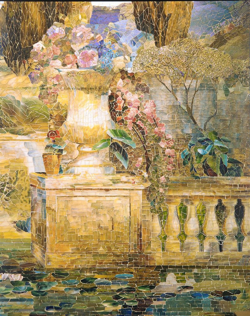 American; Wall mural and fountain; Architecture.