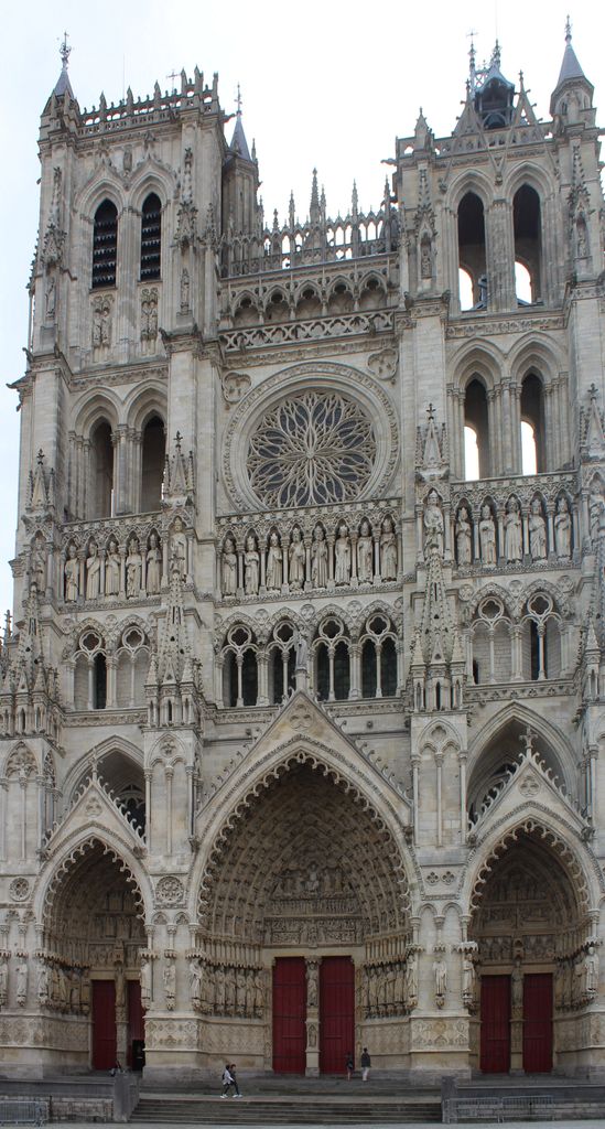 Compare the French choir precedent transformed at Cologne