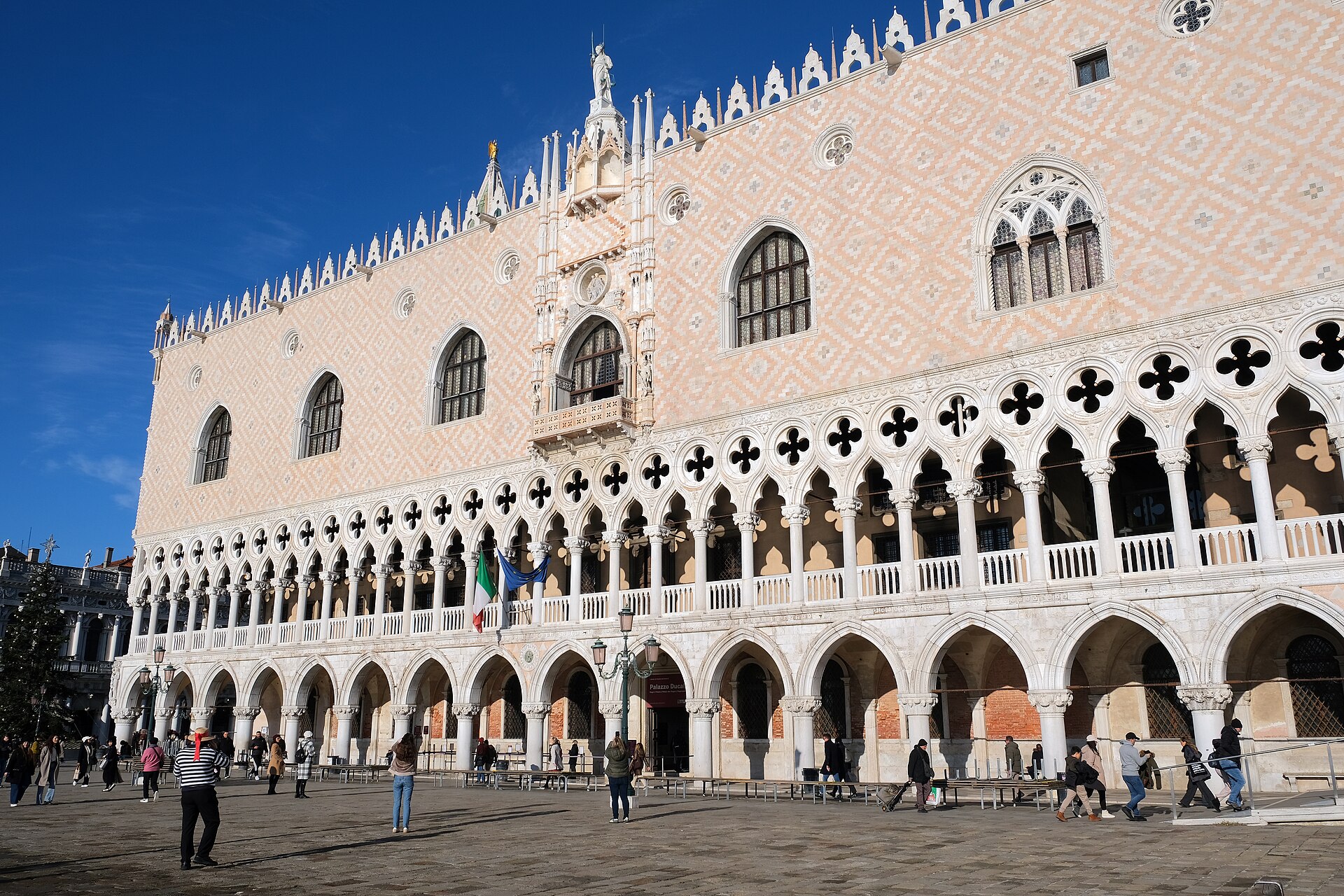 Doge's Palace architectural view