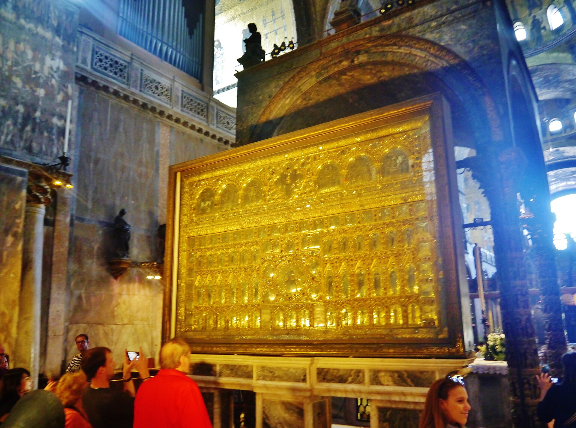 The Pala d’Oro displayed behind the high altar of St Mark’s Basilica, glowing with enamel panels and gems.
