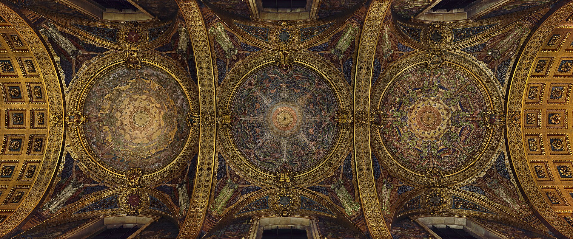 William Blake Richmond’s gold and coloured mosaic ceiling in the choir of St Paul’s, with angels, biblical scenes and ornamental bands.