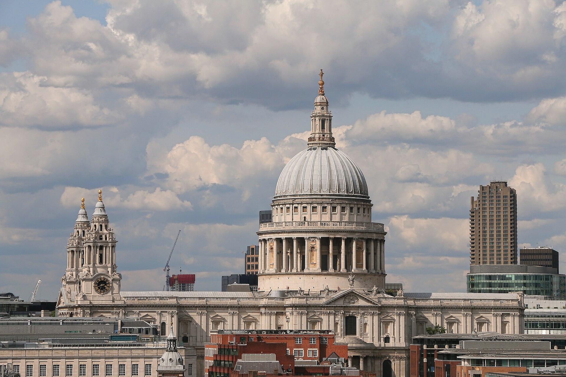 St Paul’s Cathedral architectural view