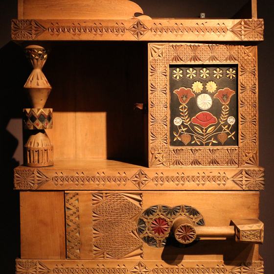 Carved shelf