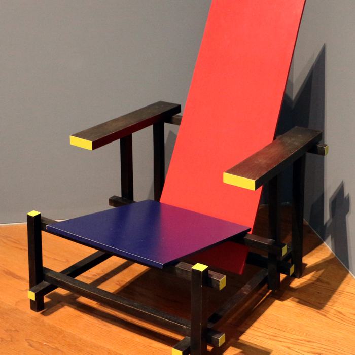 Red Blue Chair by Gerrit Rietveld