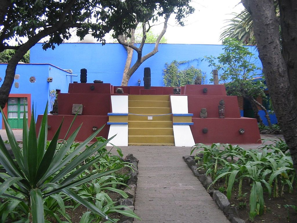 Casa Azul courtyard pyramid