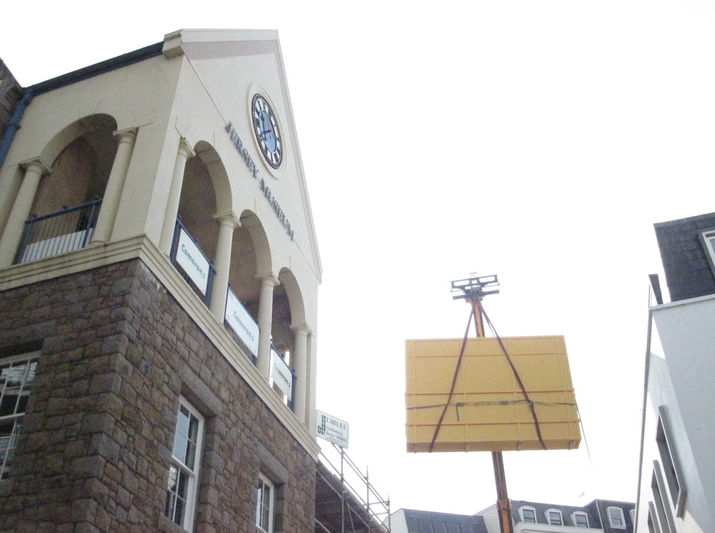 The crated Peirson painting being hoisted beside Jersey Museum, 3 April 2012. Photograph by Manvyi, released into the public domain. This records the later transport of Copley’s large painting.