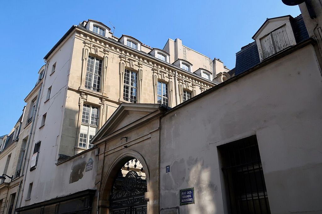 Hôtel d'Hercule at 7 rue des Grands-Augustins, Picasso's Guernica studio building.
