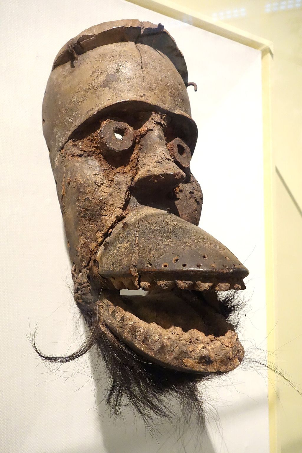 A nineteenth-century Dan mask from Côte d’Ivoire, Brooklyn Museum. It gives context to the discussion of African makers, rather than identifying an object Picasso saw.