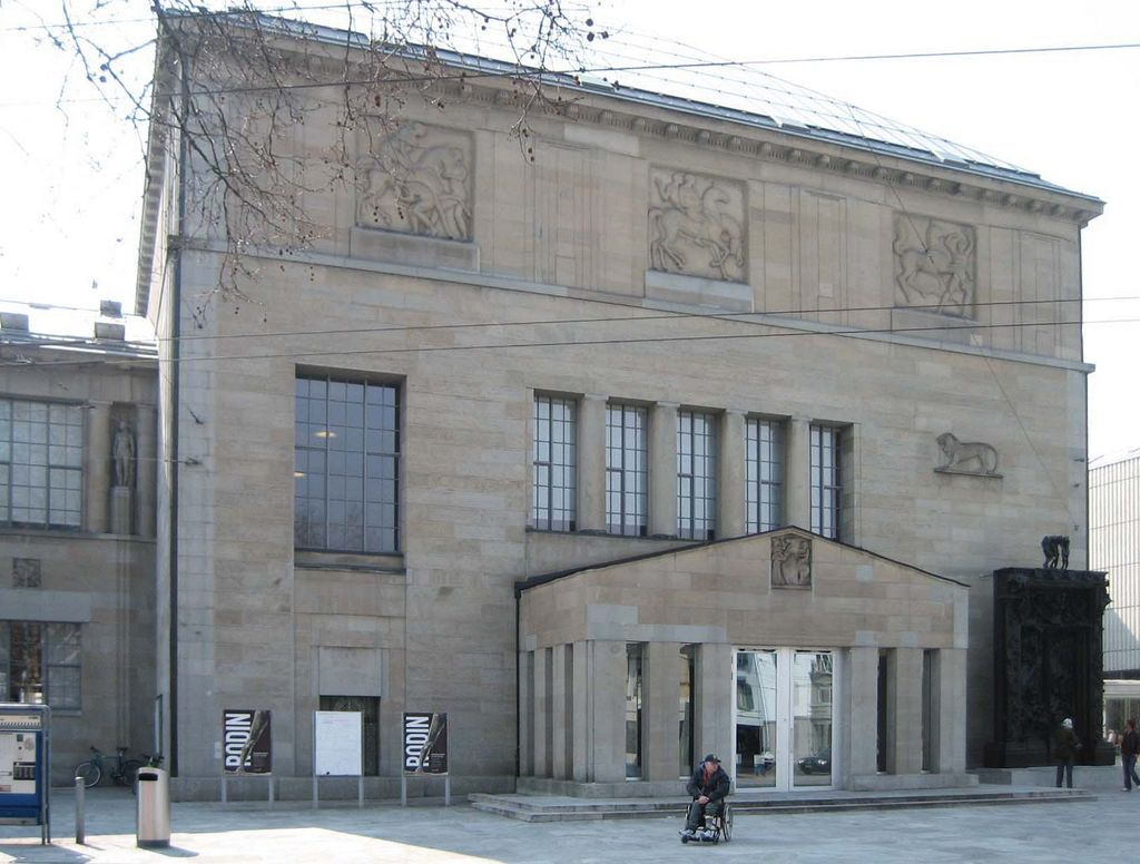 Kunsthaus Zürich in 2007. Its 1932 Picasso exhibition forms part of The Dream’s early reception history.