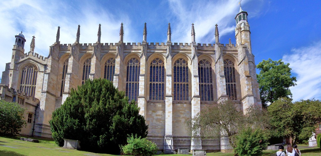 Eton College Chapel, photographed by Len Williams on 4 July 2014. A distant view of the chapel connects Lawrence’s painted landscape with the sitter’s schooling; this modern photograph shows a different viewpoint. Len Williams / Geograph / Wikimedia Commons, CC BY-SA 2.0; resized.