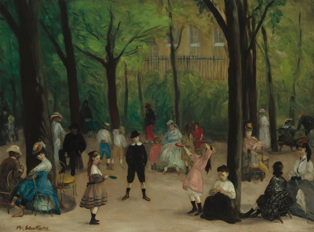 Glackens's park scene shows dark tree trunks repeating at changing intervals among strolling figures and chairs.
